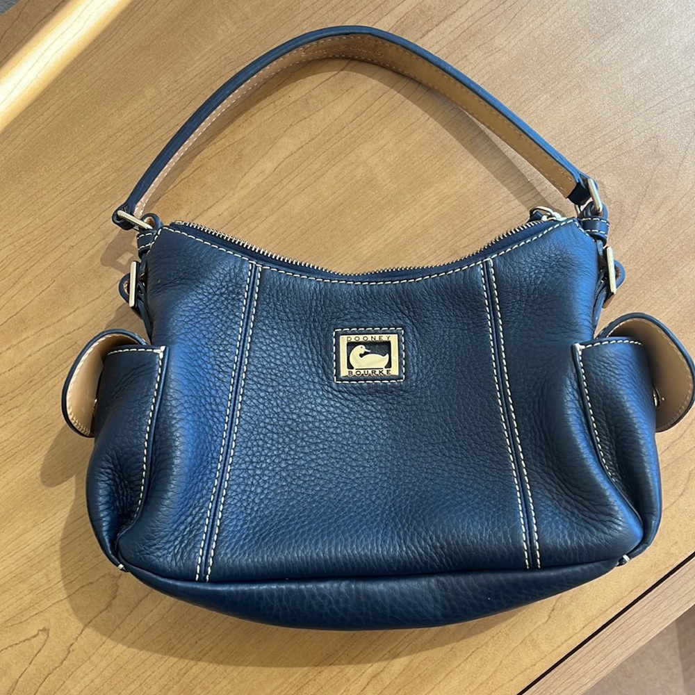 Dooney Bourke Purse (Navy)
